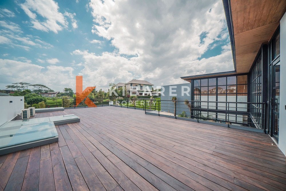 Four Bedroom Villa with rice fields view in Cemagi — image 13