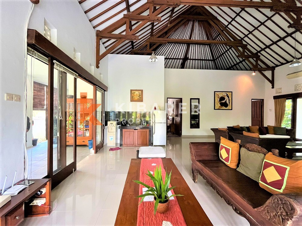 BEAUTIFUL THREE BEDROOMS CLOSED LIVING VILLA COMPLEX IN BERAWA — image 2