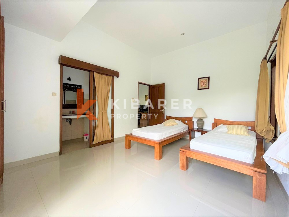 BEAUTIFUL THREE BEDROOMS CLOSED LIVING VILLA COMPLEX IN BERAWA — image 14