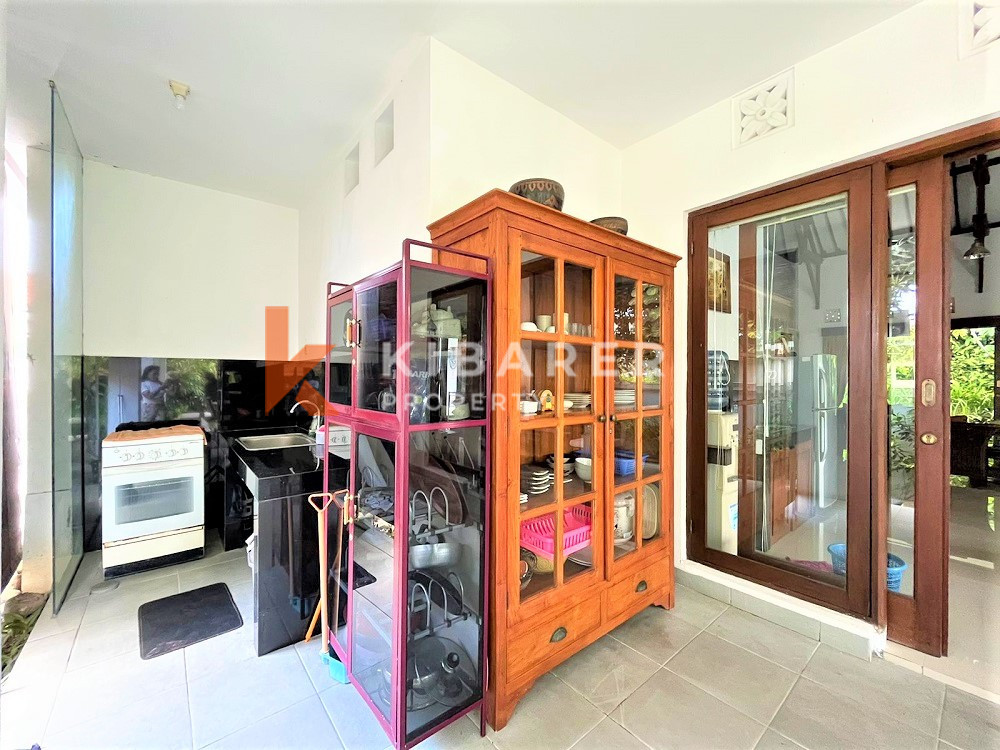 BEAUTIFUL THREE BEDROOMS CLOSED LIVING VILLA COMPLEX IN BERAWA — image 17