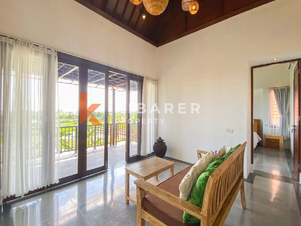Stunning Four Bedroom Enclosed Living Villa Situated in Canggu — image 16