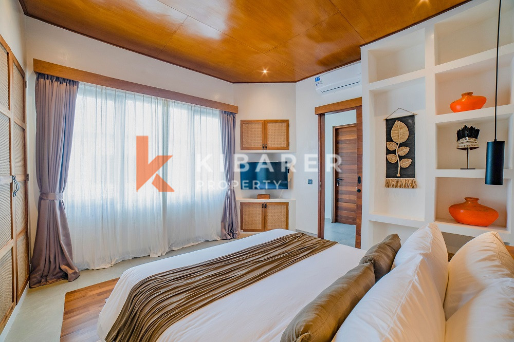 Stunning Three-Bedroom Villa Within Walking Distance to Cemagi Beach — image 16
