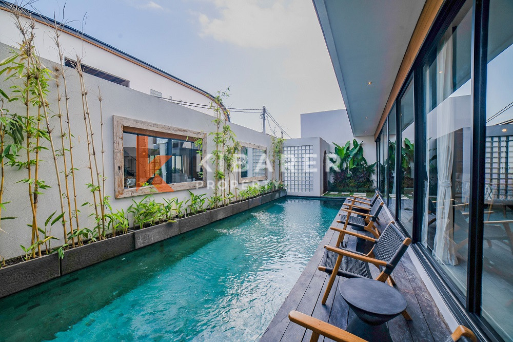 Stunning Three-Bedroom Villa Within Walking Distance to Cemagi Beach — image 1