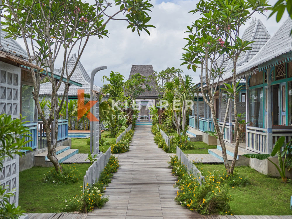 Stylish Three Bedroom Complex Villa With Private Pool Nestled in Batu Belig — image 3