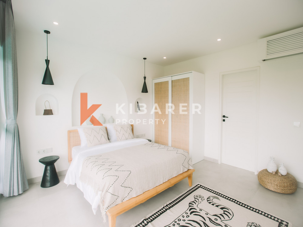 Stunning Three-Bedroom Villa with Enclosed Living Room Located in Canggu — image 17