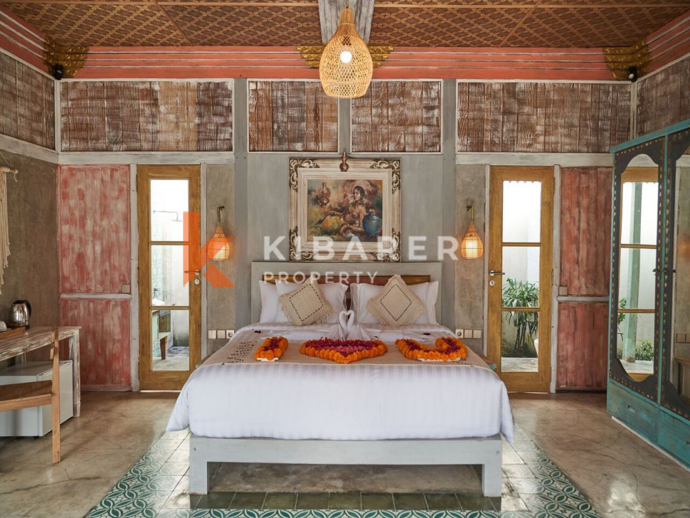Stylish One Bedroom Complex Villa Shared Pool Located in Batu Belig — image 4