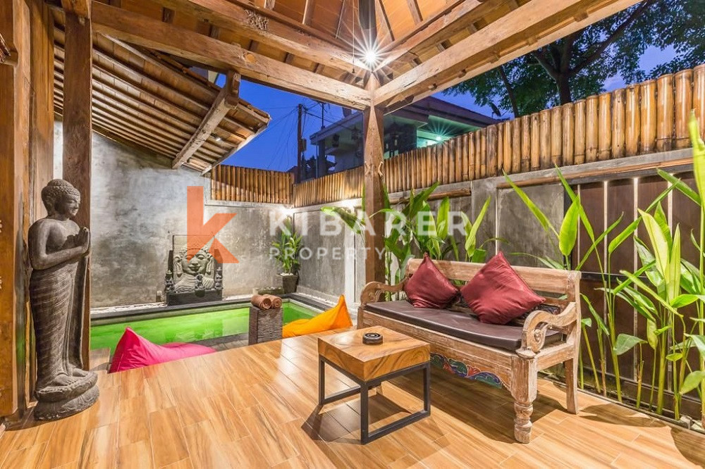 Beautiful 2-Bedroom Joglo Villa Located in Canggu — image 9