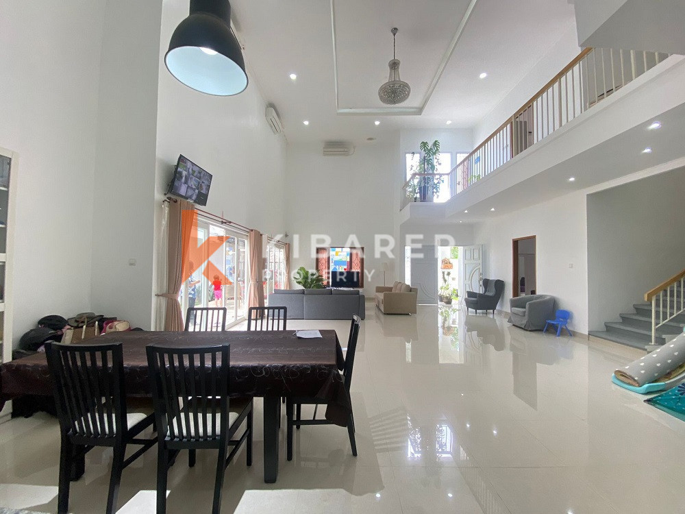 Gorgeous Four Bedroom Villa situated in Jimbaran area — image 6