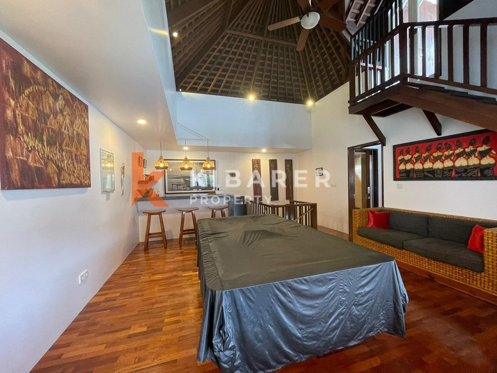 Newly Renovated Three Bedroom Villa walking distance to Canggu Beach — image 11