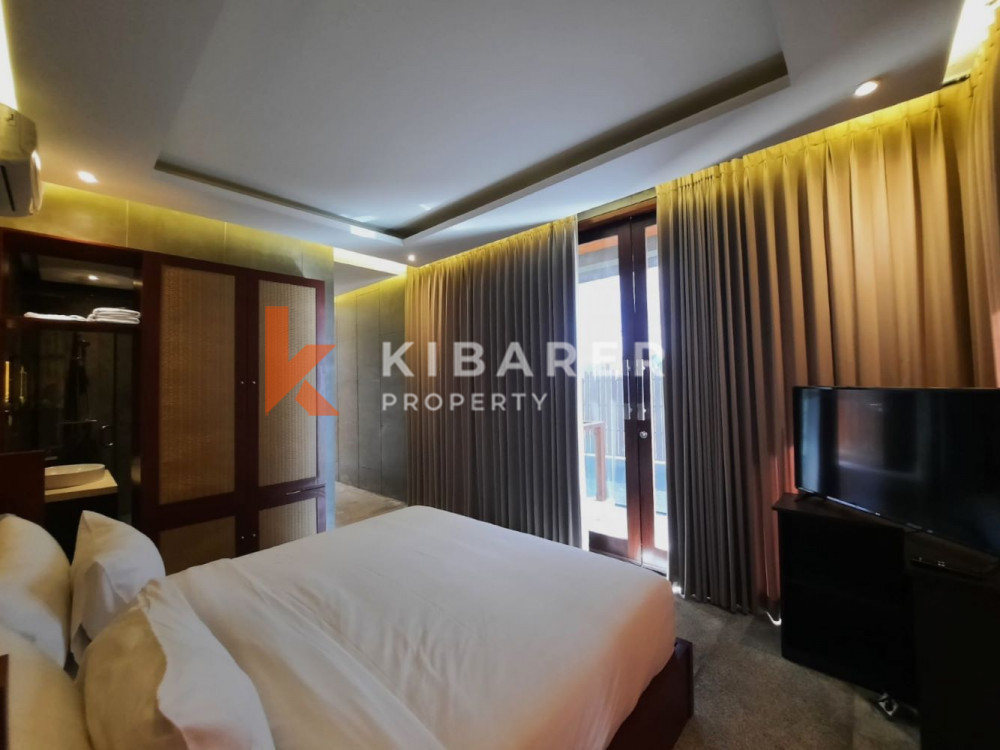Modern Two-Bedroom Loft Villa with Open Living Area in Legian — image 10