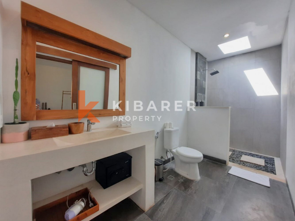 Beautiful Three-Bedroom Open Living Room Villa Located in Berawa — image 8