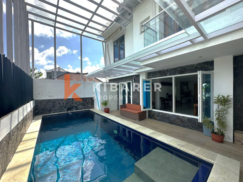 Cozy Five-Bedroom Living Villa in Seminyak — image 14