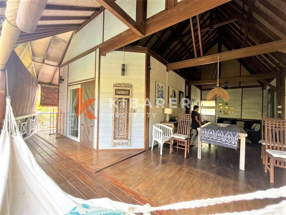 Near The Beach Beautiful Four Bedroom villa Located In Berawa — image 11