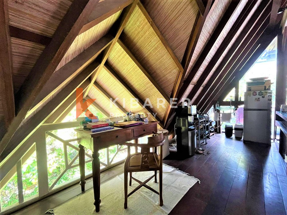Near The Beach Beautiful Four Bedroom villa Located In Berawa — image 14