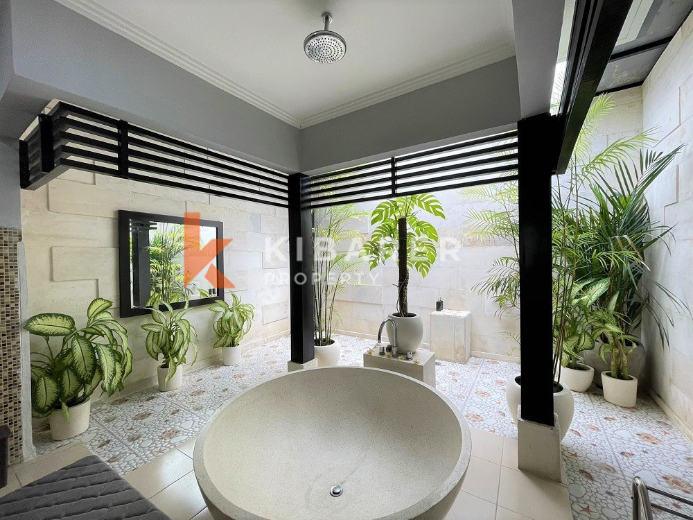 Beautiful Three-Bedroom Villa Well Located in Umalas — image 9