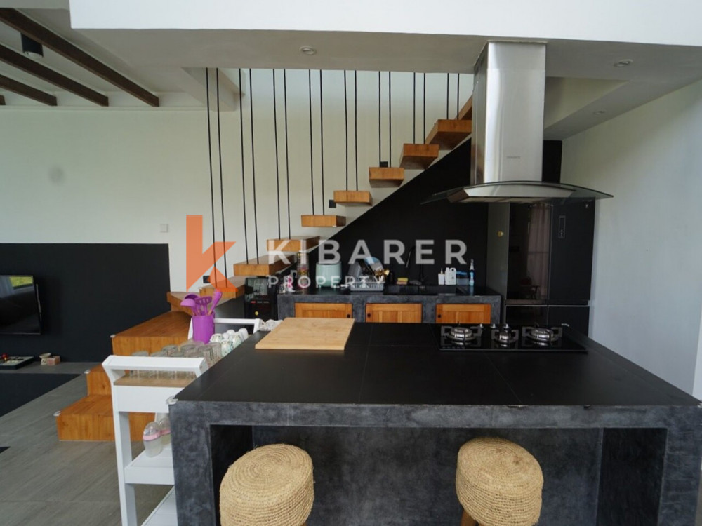 Stylish Two Bedroom Enclosed Living Room Villa Set in Padonan — image 5