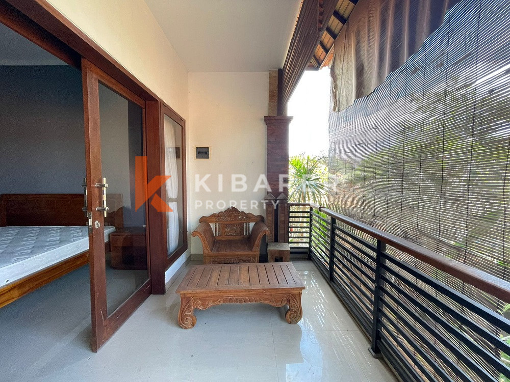 Homey Three Bedroom Villa well positioned in Pererenan — image 12