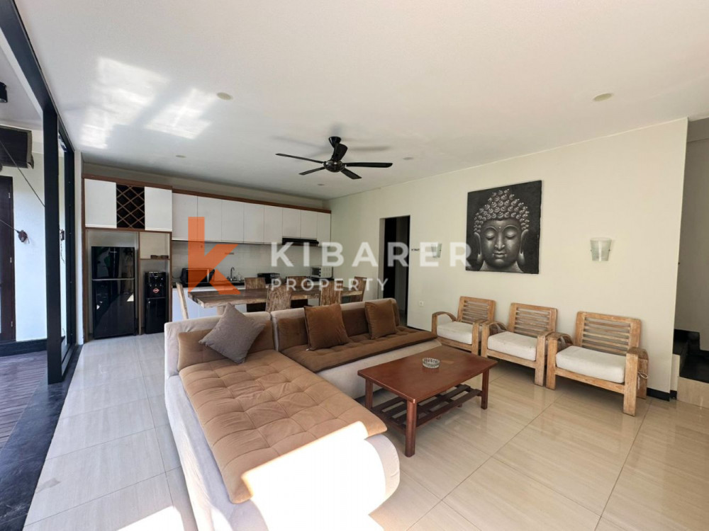Beautiful Three-Bedroom Private Guest Villa in Jimbaran — image 3
