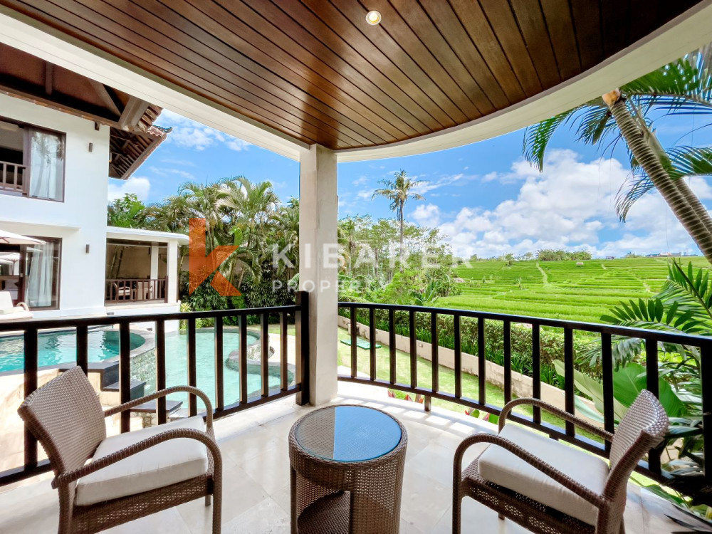 Spacious Three-Bedroom Private Guest Villa with Rice Field Views in Canggu — image 14