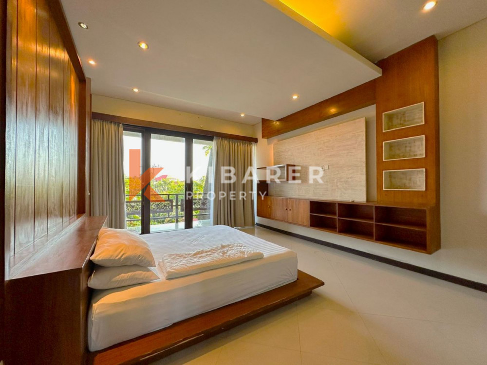 Cozy 3-Bedroom Villa Strategically Located in Seminyak — image 13