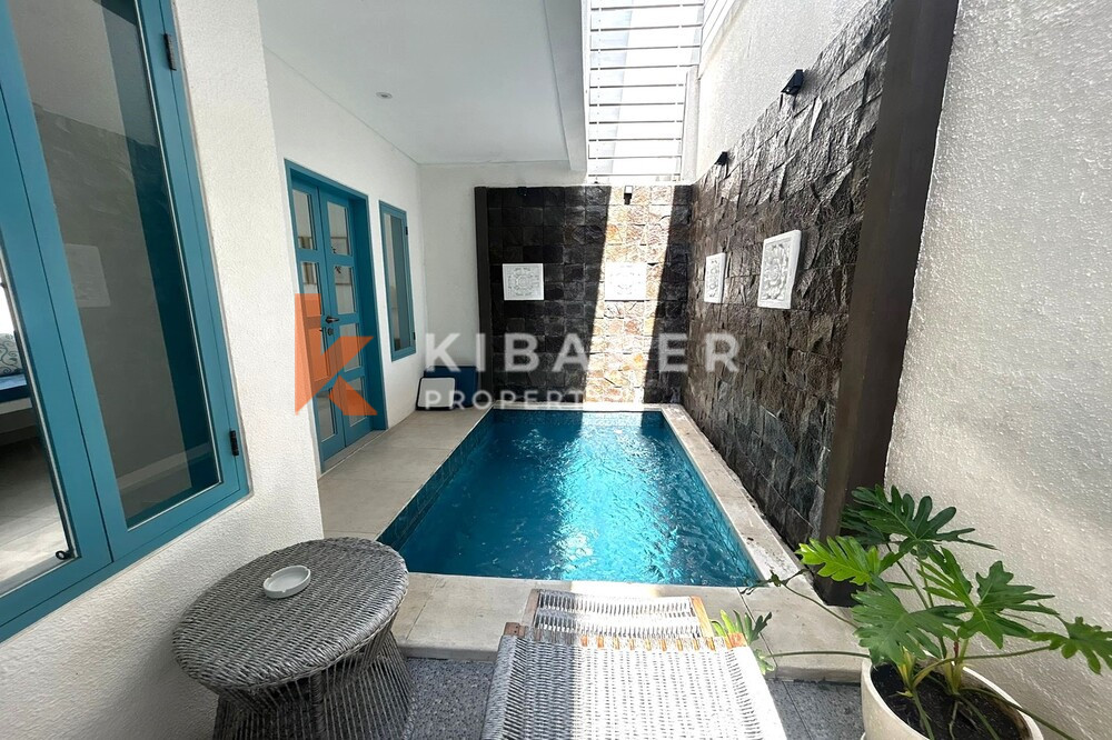 Charming One-Bedroom Enclosed Villa Santorini Located in Padonan — image 3