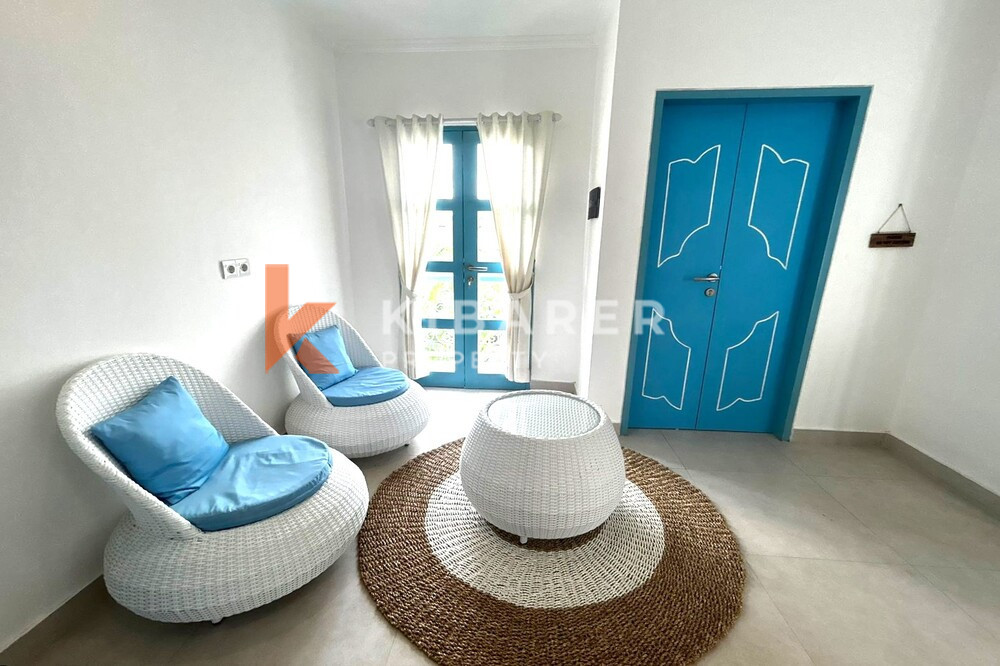 Wonderful Three Bedroom Enclosed Living Room Santorini Villa Set in Padonan — image 6