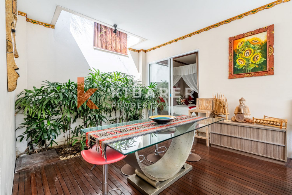 Beautiful Three-Bedroom Closed Living Room Villa in a Complex in Seminyak — image 14