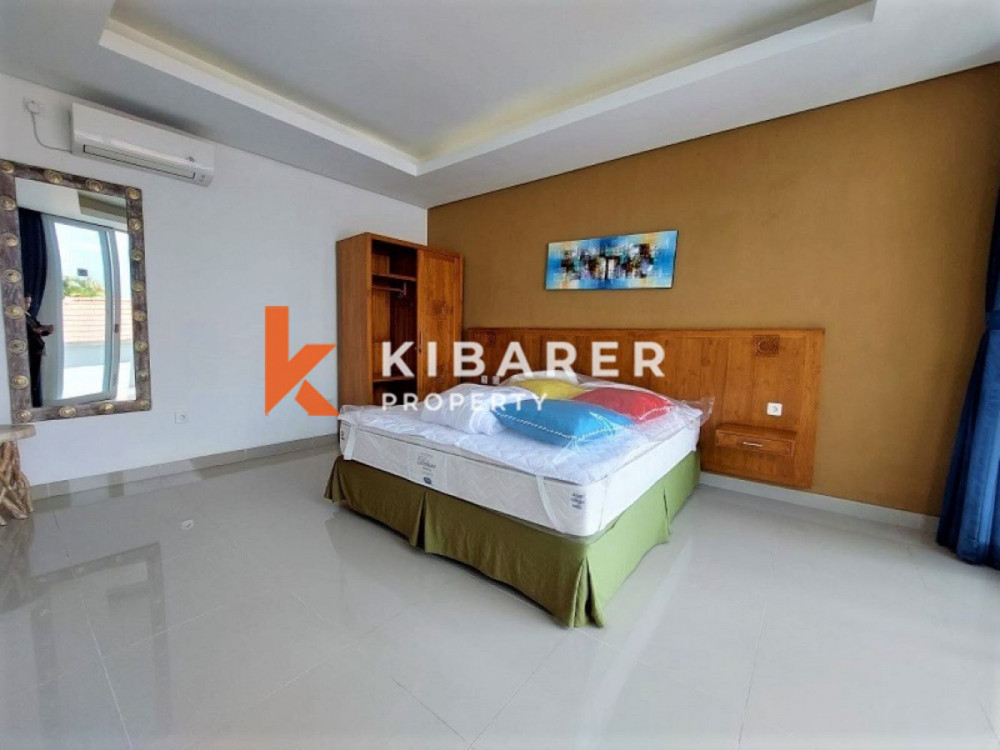 Comfortable Three-Bedroom Villa for Living in Bumbak Umalas — image 10
