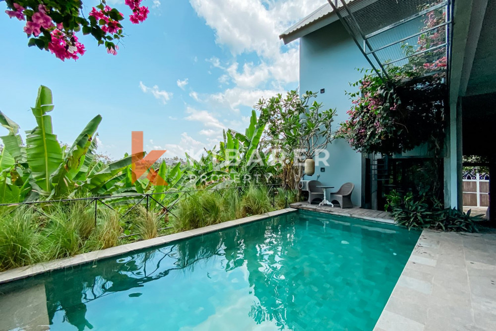Stunning Four Bedroom Enclosed Living Villa Nestled in Berawa — image 5
