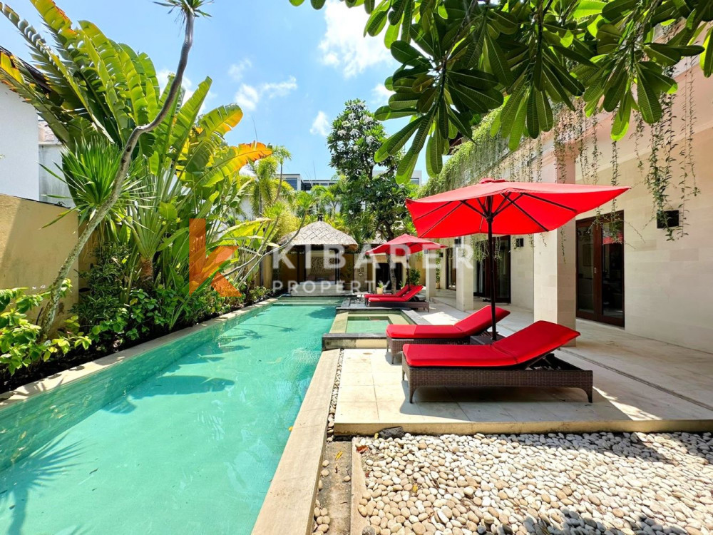 Beautiful Three-Bedroom Enclosed Guest Villa in Prime Seminyak Area — image 19