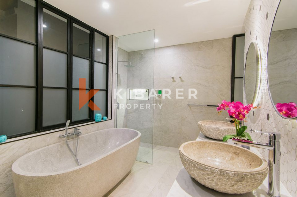 Stunning Four Bedroom Villa well located in Canggu — image 7
