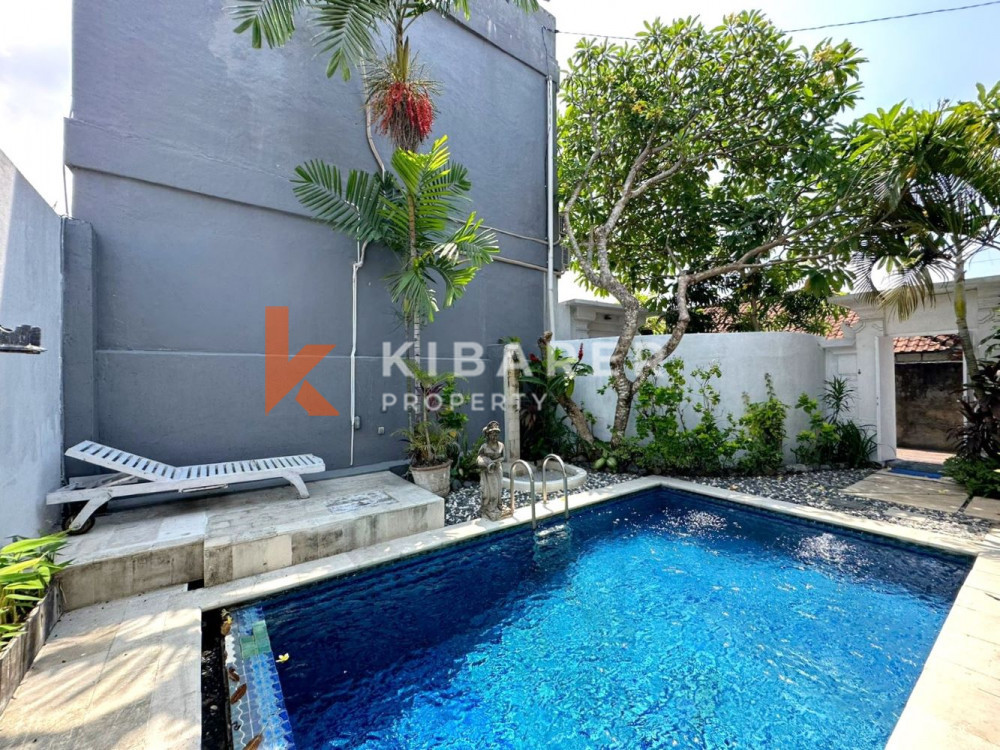 Homey Two Bedrooms Open Living Villa Situated in Quiet Area of Kerobokan — image 5