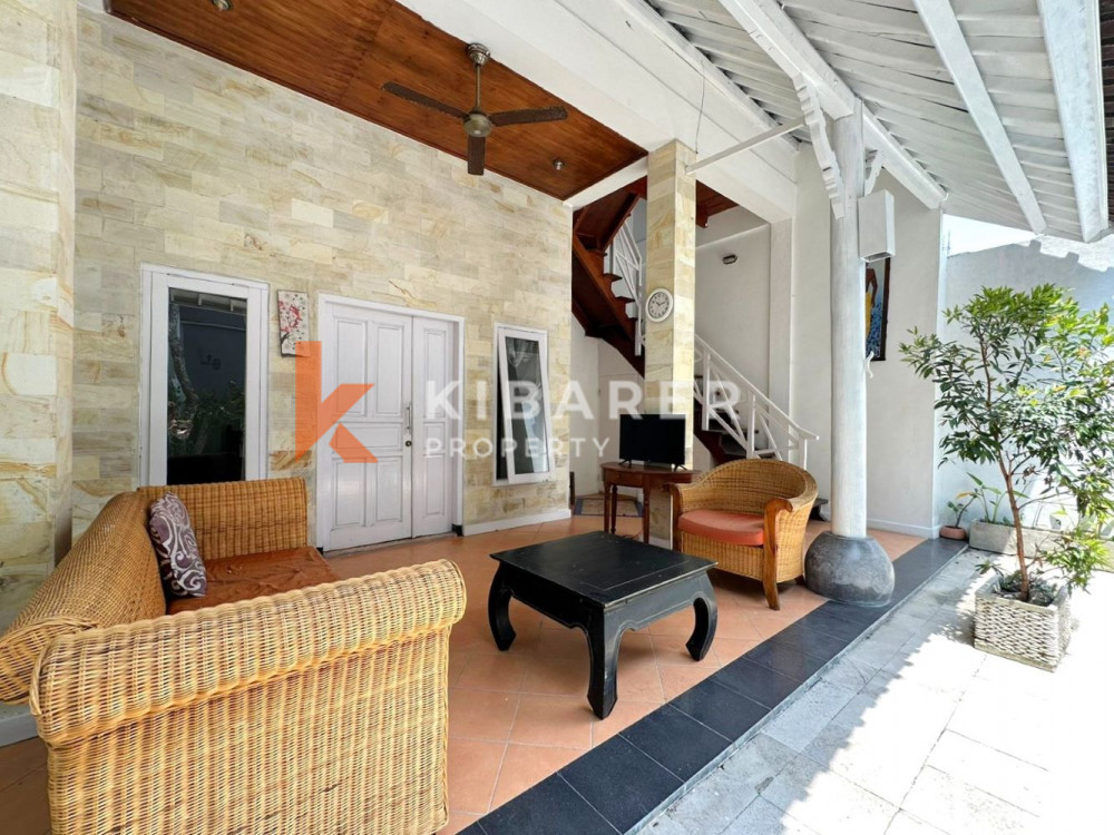 Homey Two Bedrooms Open Living Villa Situated in Quiet Area of Kerobokan — image 2