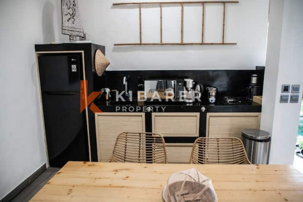 Cozy Two-Bedroom Villa Located in Canggu — image 11