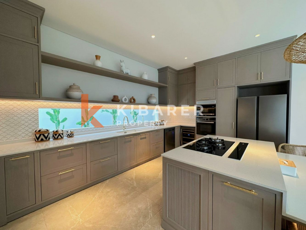 Brand New Five-Bedroom Luxury Villa Located in Central Canggu — image 8