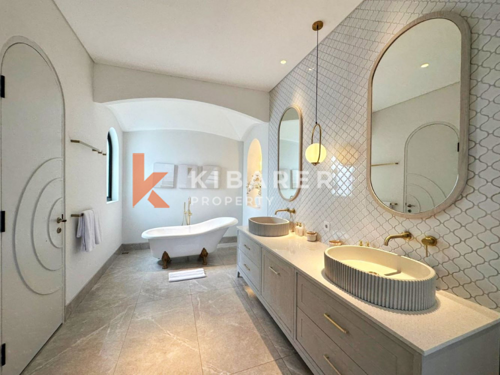 New Luxury Five-Bedroom Villa Located in Central Canggu — image 18