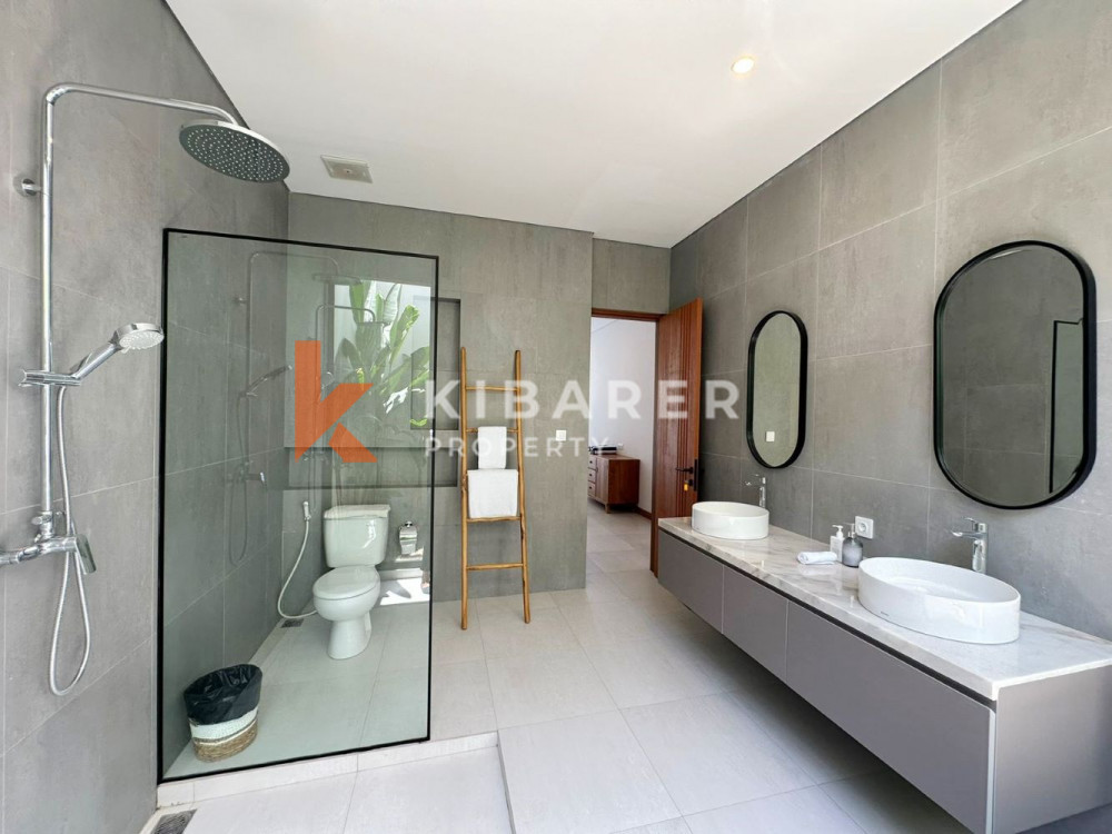 Brand New Charming Three Bedroom Enclosed Living Villa in Pererenan — image 13