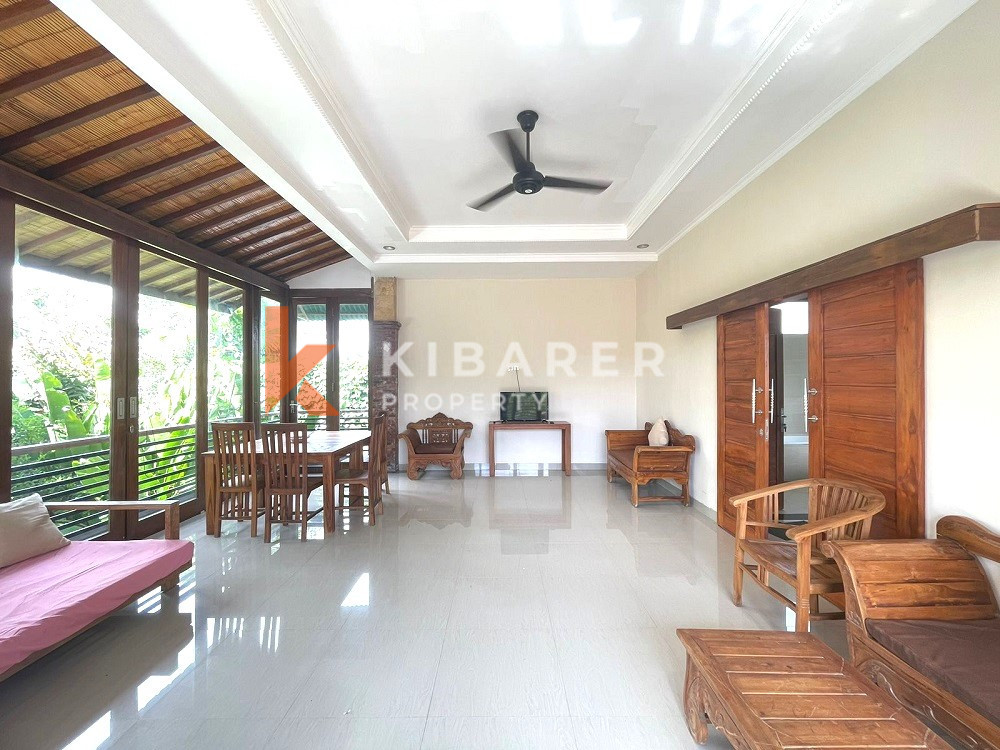Homey Three Bedroom Villa well positioned in Pererenan — image 2