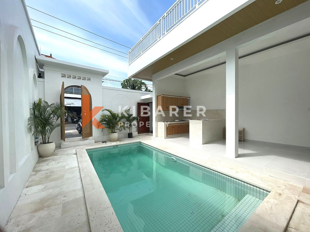 Brand New Three Bedroom Villa in Pererenan — image 12