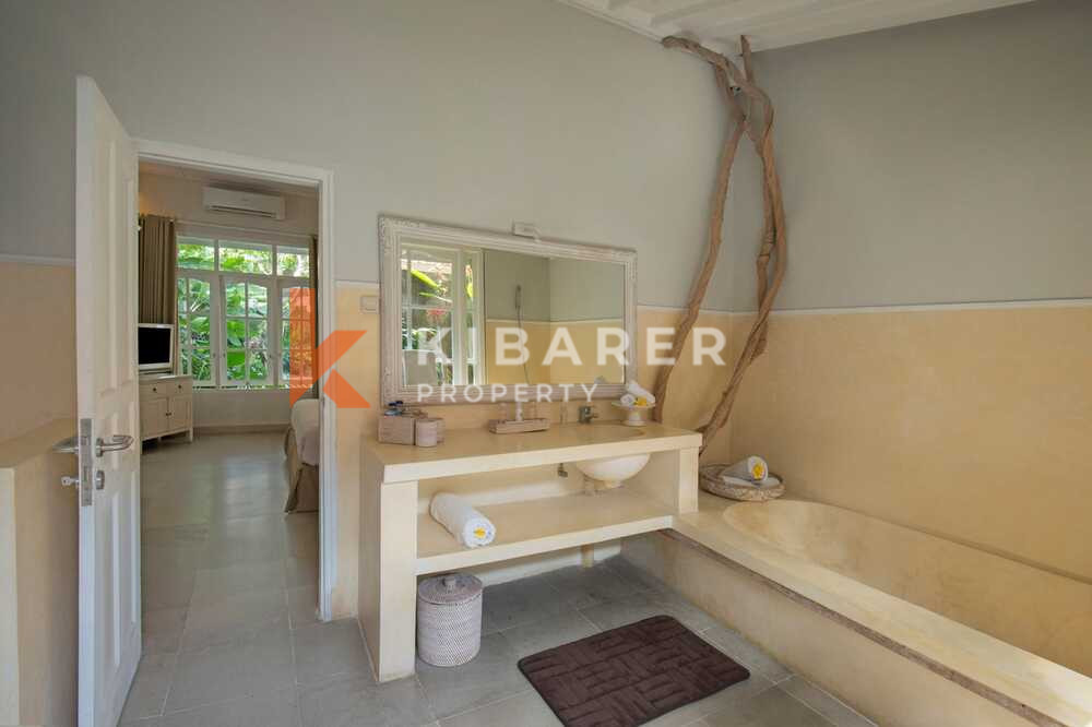Peaceful Two-Bedroom Open Living Room Villa Located in Seminyak — image 11
