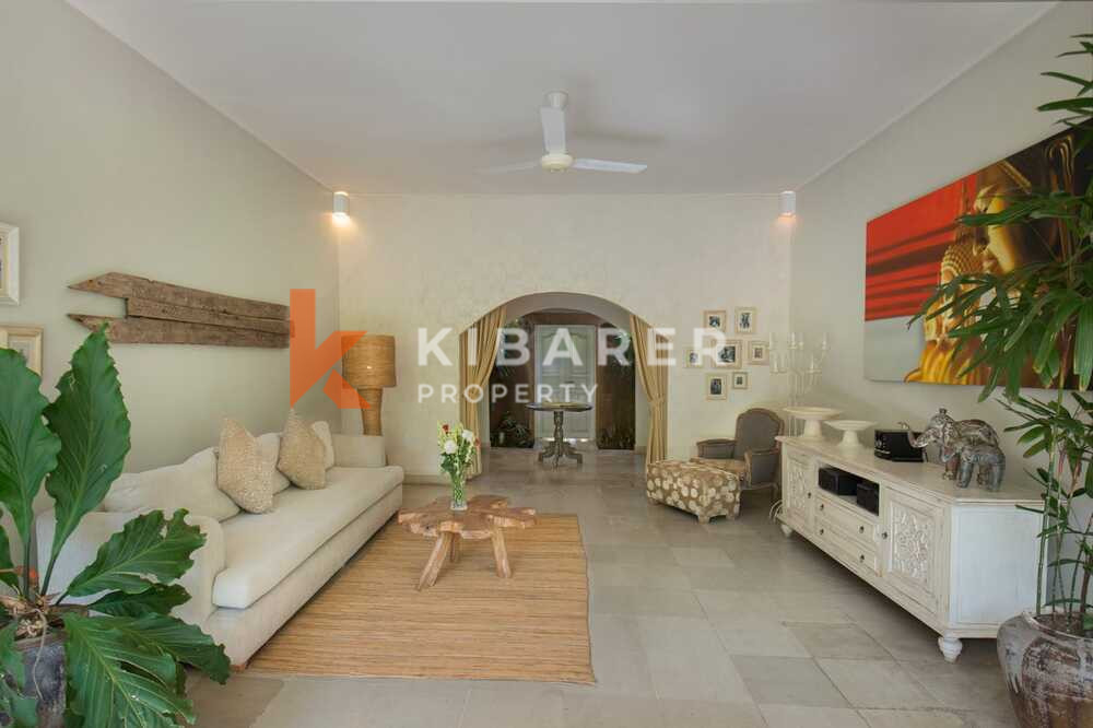 Peaceful Two-Bedroom Open Living Room Villa Located in Seminyak — image 5