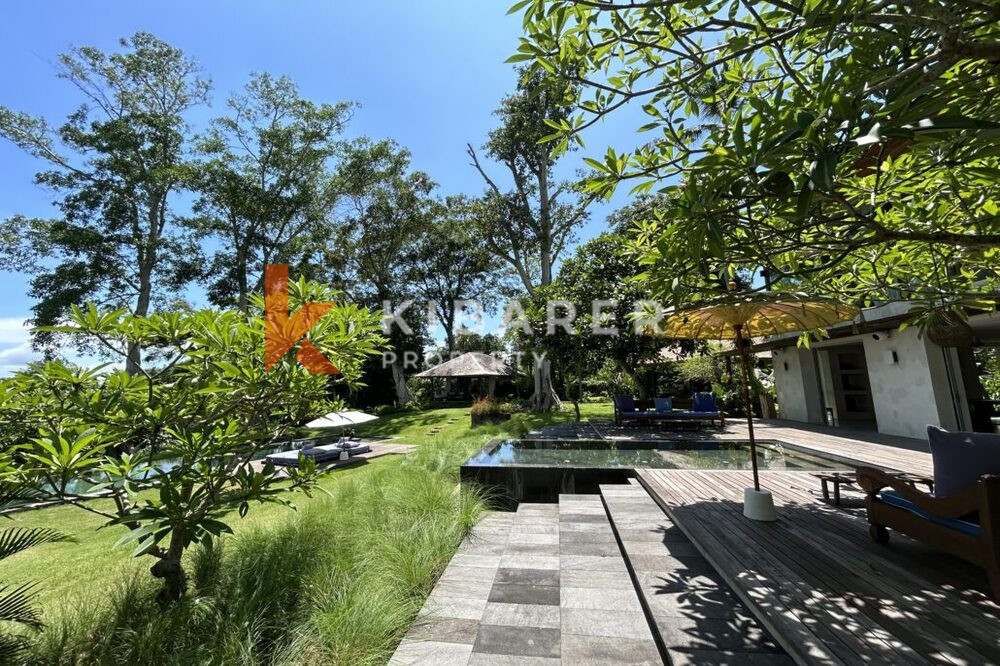Luxury Five Bedroom Villa set in nature situated in peaceful area Cemagi — image 7