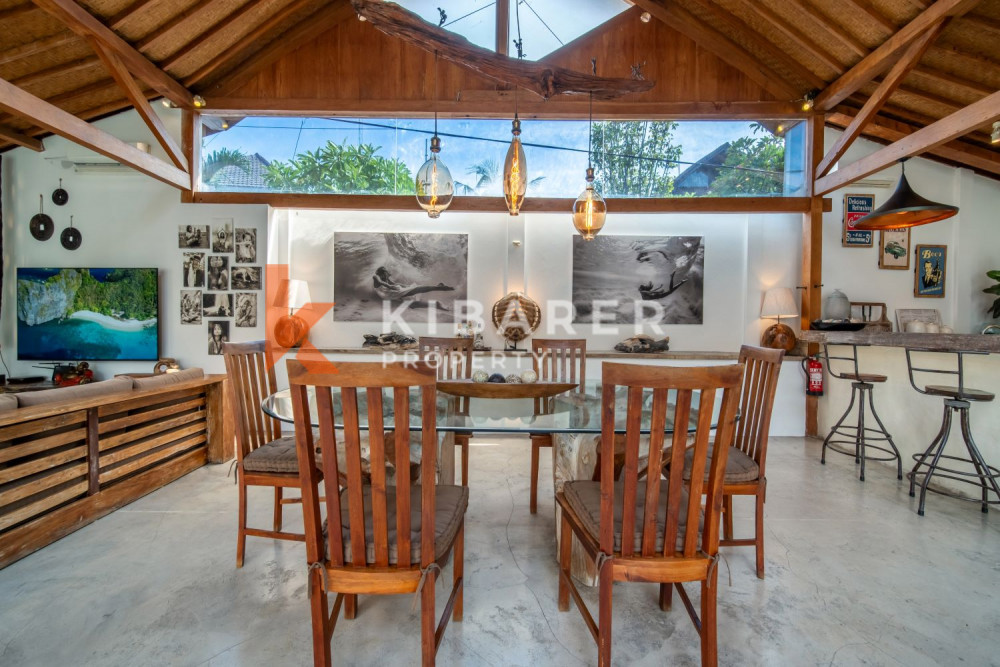 Tropical Comfort Three Bedroom Enclosed Living Villa in Kerobokan — image 7