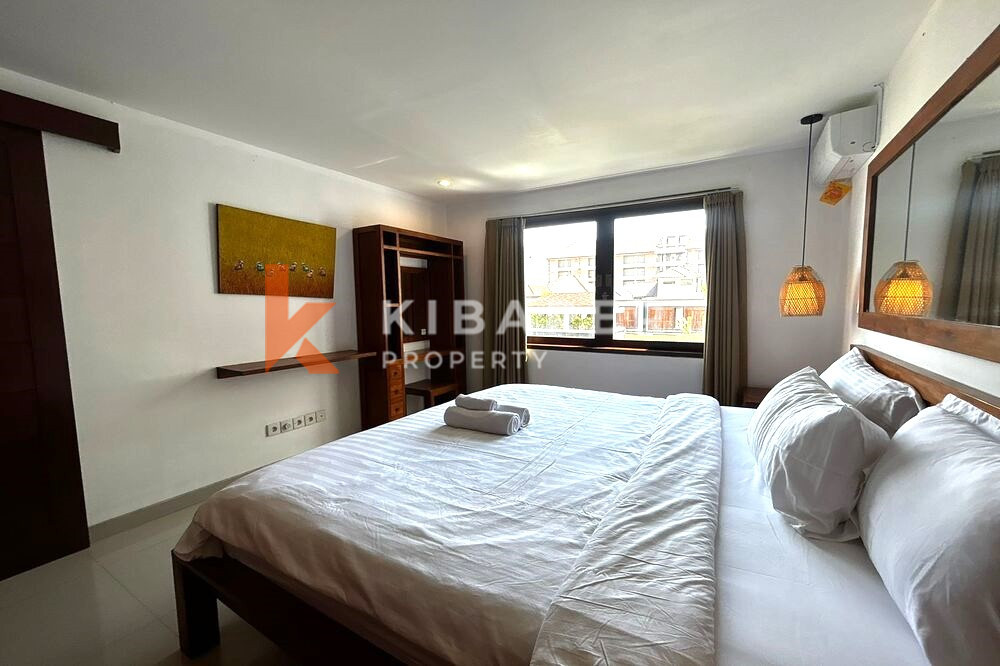 Three Bedroom Villa with best location and walking distance to Canggu Beach — image 12