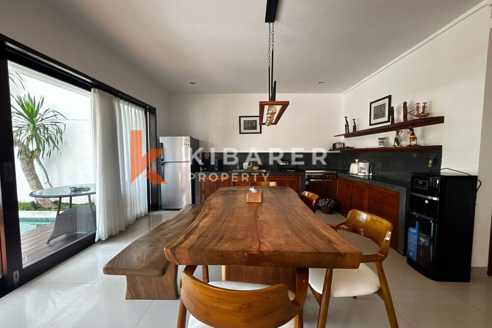 Three Bedroom Villa with best location and walking distance to Canggu Beach — image 8