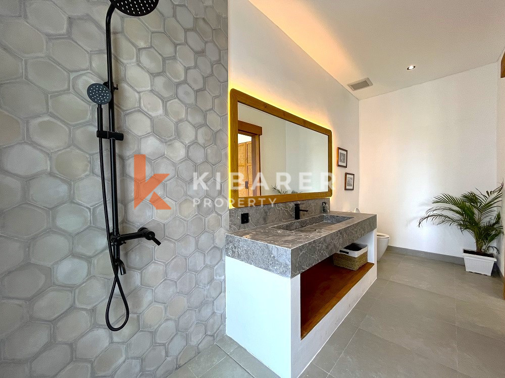 Elegant Two-Bedroom Enclosed Villa in Trendy Pererenan Area — image 18