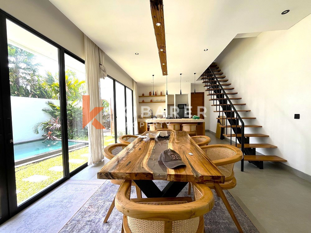 Stylish Two Bedrooms Closed Living Villa in Trendy Pererenan Area — image 13