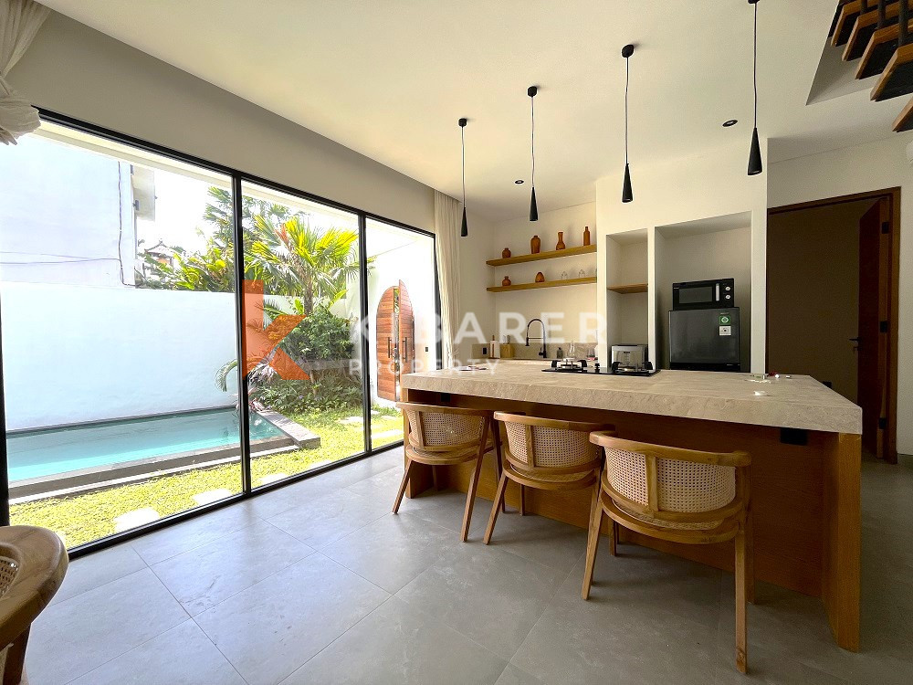 Stylish Two Bedrooms Closed Living Villa in Trendy Pererenan Area — image 6