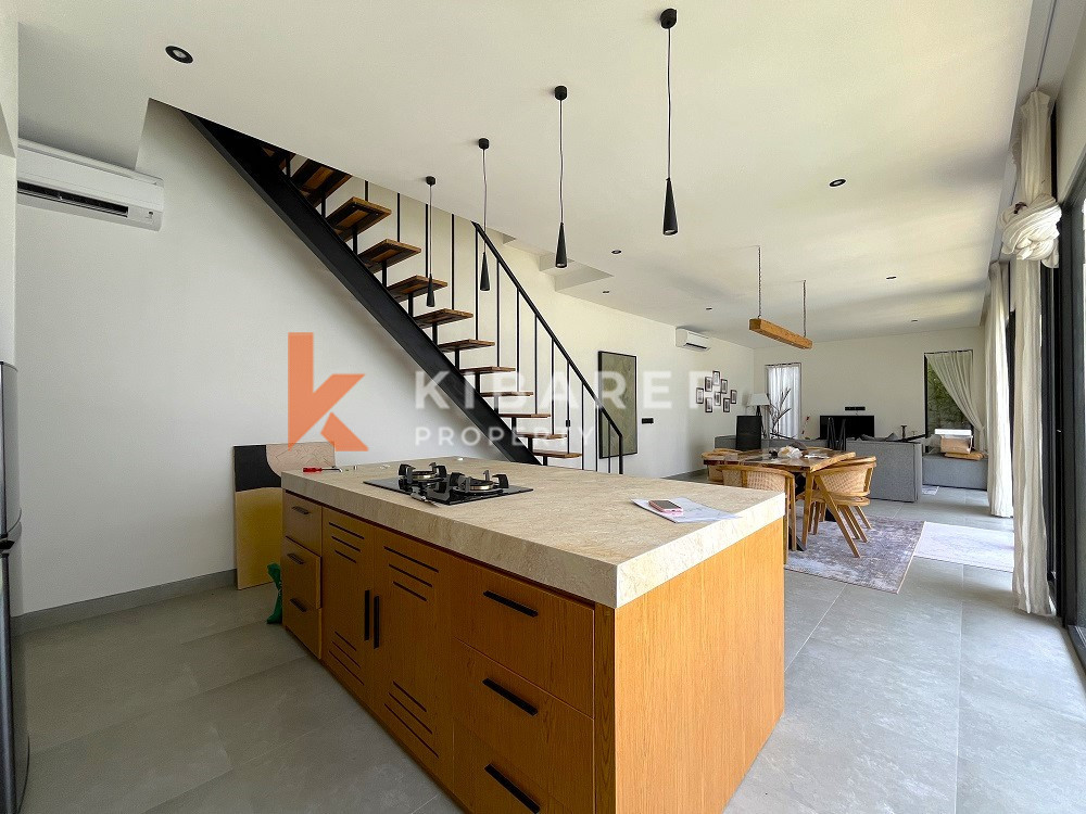 Elegant Two-Bedroom Enclosed Villa in Trendy Pererenan Area — image 10