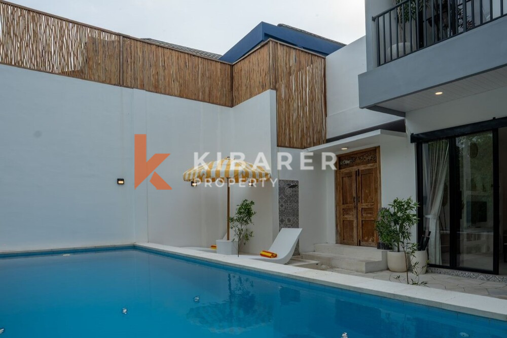 Three Bedrooms Villa With River Side In Berawa Canggu — image 4